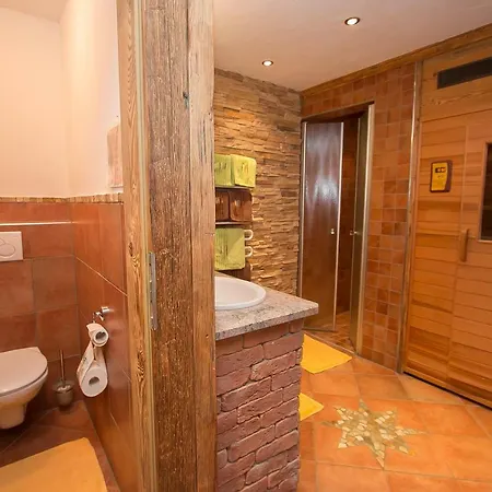 Muellerkaser בקתה לופר